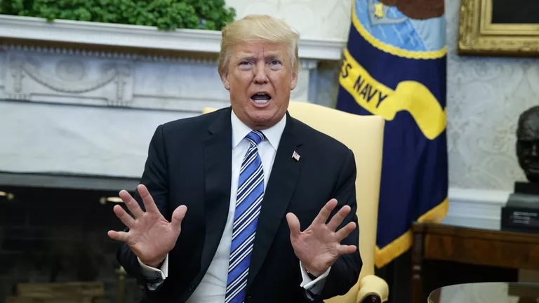 Tổng thống Mỹ Donald Trump đã công khai chỉ trích Israel sau vụ tấn công vào cơ sở hạ tầng dầu khí của Iran