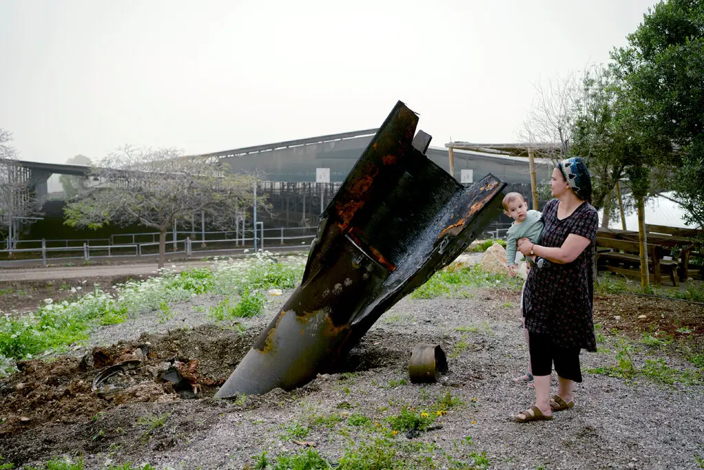 Tình báo Mỹ cho biết Iran đang nhanh chóng sửa chữa các hầm chứa tên lửa.