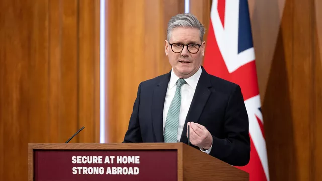 Thủ tướng Anh Keir Starmer : Tôi mệt mỏi vì các gia đình và doanh nghiệp trên khắp đất nước liên tục phải đối mặt với việc hóa đơn tiền điện tăng vọt